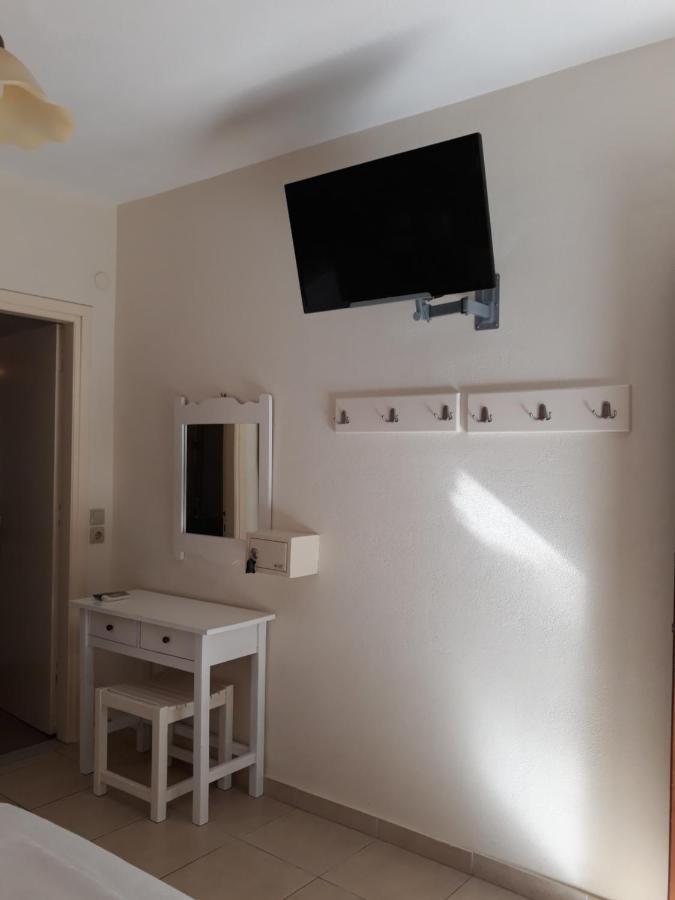 Jiovanni Parga Exterior foto